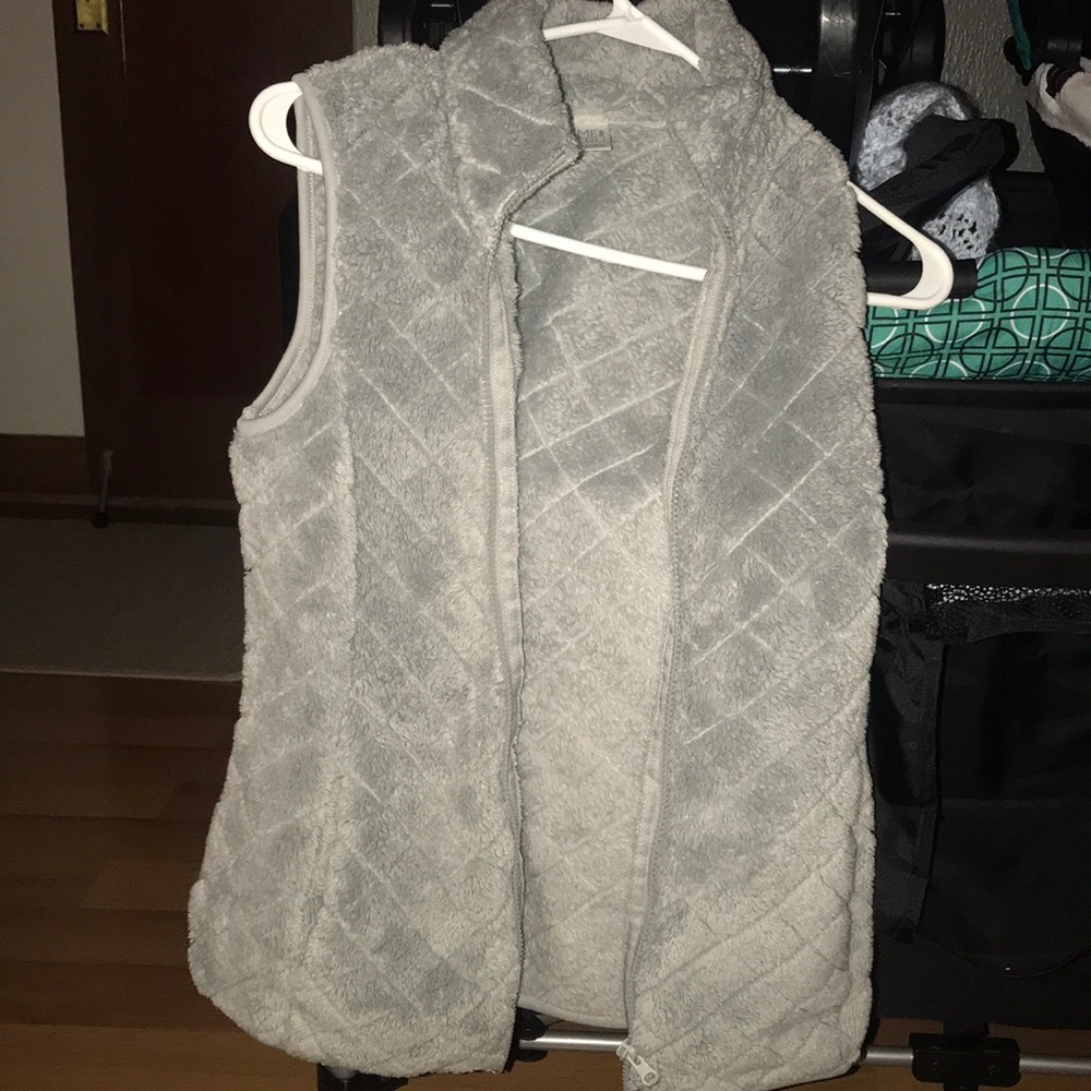 Small grey vest